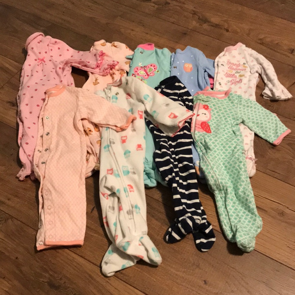 SOLD ❌ Sleep/play girl bundle 3mos